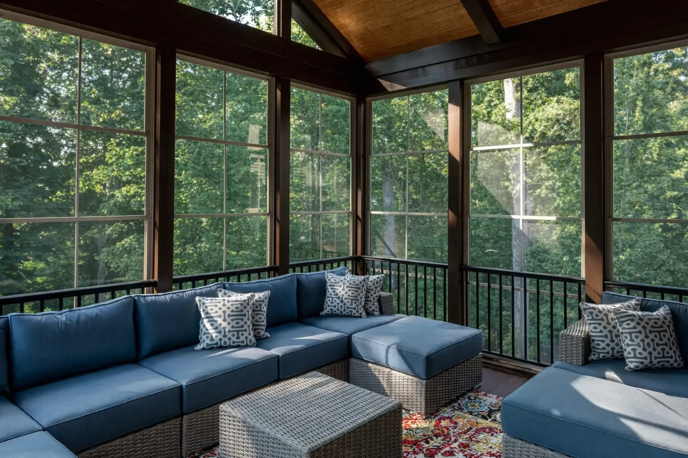 Enclosed patio rooms